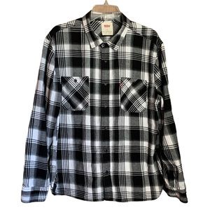 Levi's Black/White Plaid Flannel Button Up Size XL
